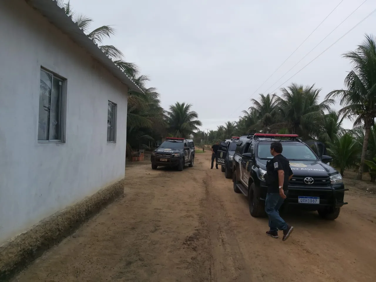 Em operação conjunta, Polícia Civil prende três suspeitos de homicídio em Linhares