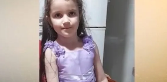 Criança é morta em ritual com a presença da mãe, avós e tios