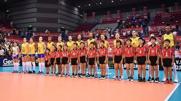 Brasileiras destacam a luta da seleção de vôlei pelo pódio na Copa do Mundo