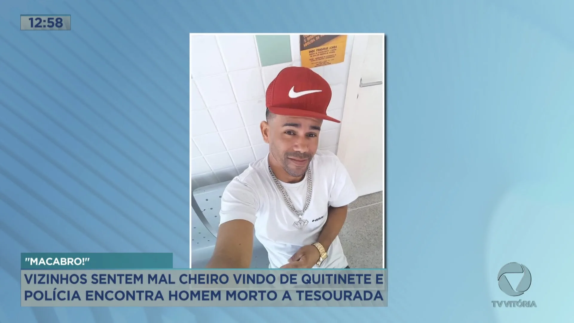 Homem é assassinado a facadas dentro de casa