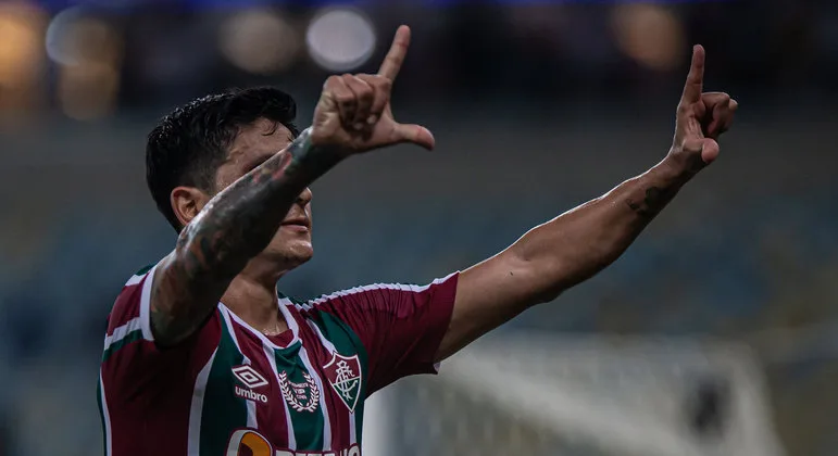 Fluminense freia sequência do Avaí e volta a vencer no Brasileirão