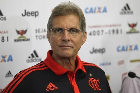 Lancepress! -( Brasil Out) – Rio de Janeiro- 20-08-2015 – Foto de Paulo Sergio/Lancepress!/AFP – apresentação de Oswaldo de Oliveira como novo técnico do Flamengo – Local – Ninho do Urubu NF: Oswaldo de Oliveira