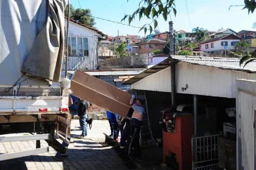 Mais de 6 mil famílias brasileiras foram despejadas na pandemia