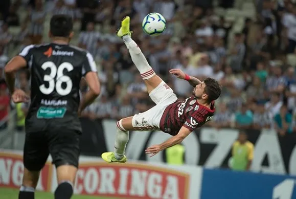 Flamengo vence o Ceará e assume a liderança do Brasileirão; veja como ficou a tabela