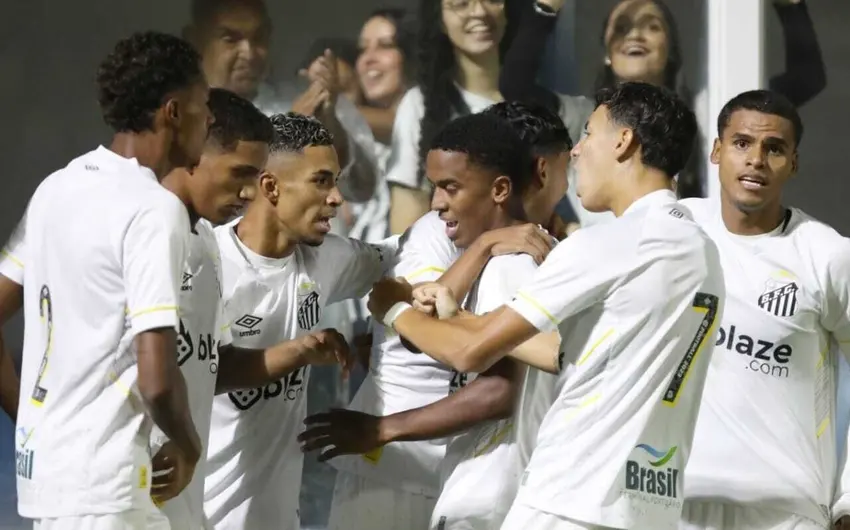 Santos faz 4 a 0 e avança na Copa SP de Juniores; Galo é eliminado