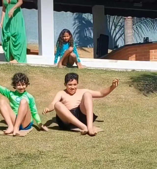 Mãe de ator mirim de Pantanal consegue arrecadar fundos para funeral de amigo do filho