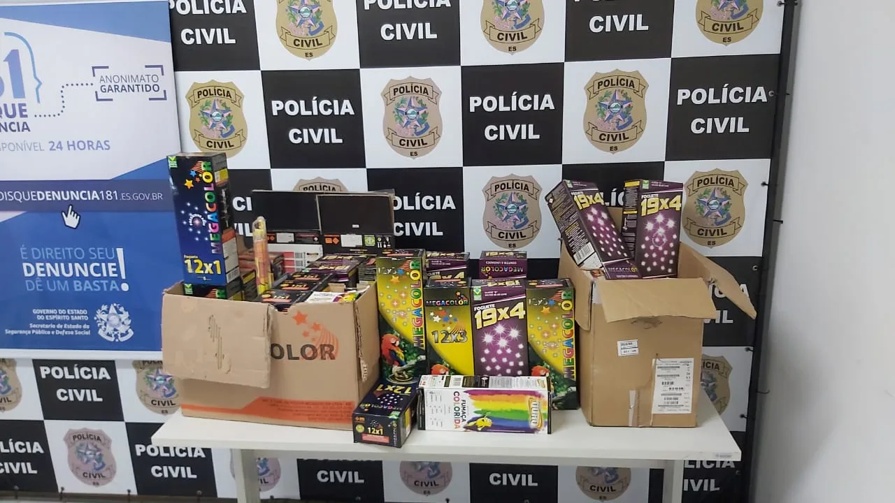 Suspeito de vender fogos de artifício irregular pela internet ´e preso em Vila Velha