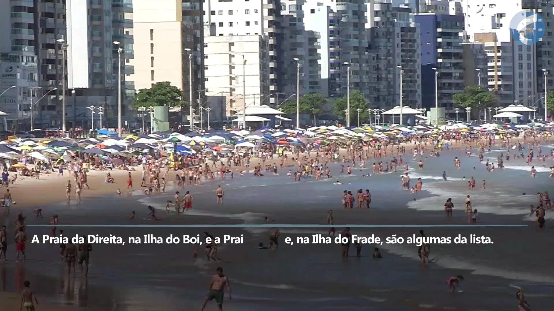 Frescobol, altinha e caixas de som são proibidas em praias de Vitória aos finais de semana