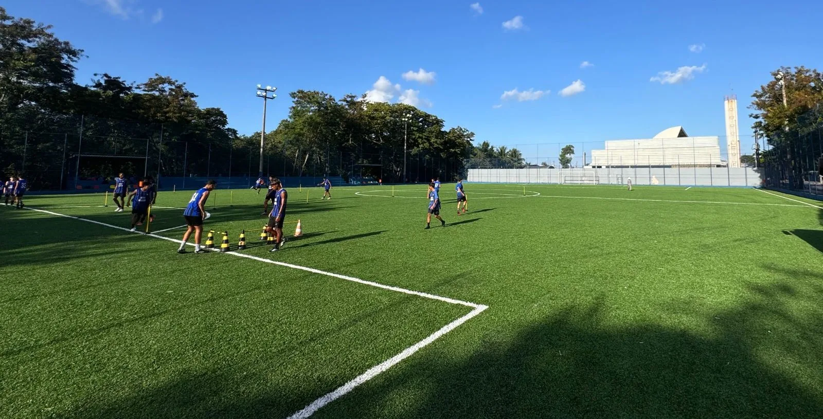 Escolinha do Botafogo oferece aulas gratuitas em Vitória; como se inscrever