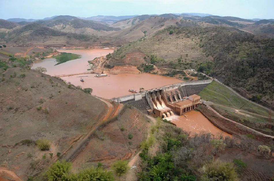 Imagem aérea barragem de Fundão, em Mariana (MG). Foto: Ibama 