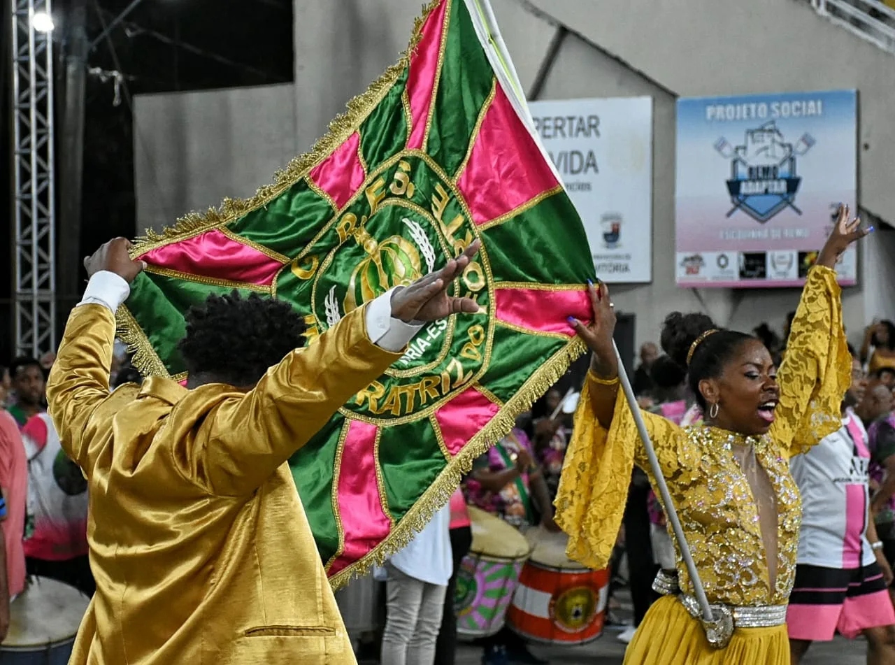 Mas será o Benedito? Imperatriz do Forte mostra resistência quilombola no Carnaval de Vitória 2023