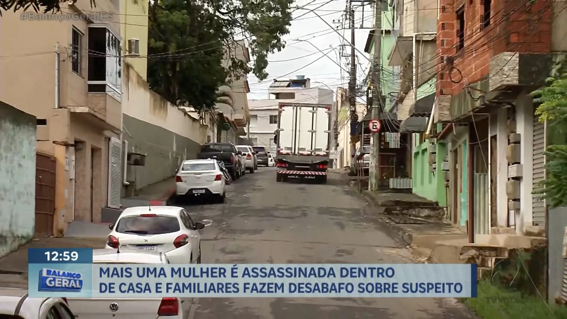 Mulher é assassinada dentro de casa