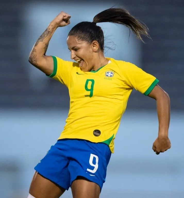 Com 2 gols de Cristiane, Brasil goleia o México de novo e fecha 2019 invicto com Pia