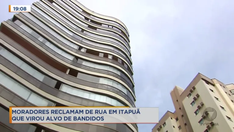Moradores reclamam de rua em Itapuã que virou alvo de bandidos