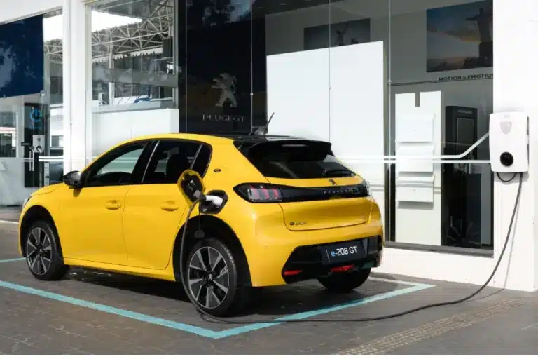 ES ocupa 9ª posição em aquisição de carros elétricos em todo o país