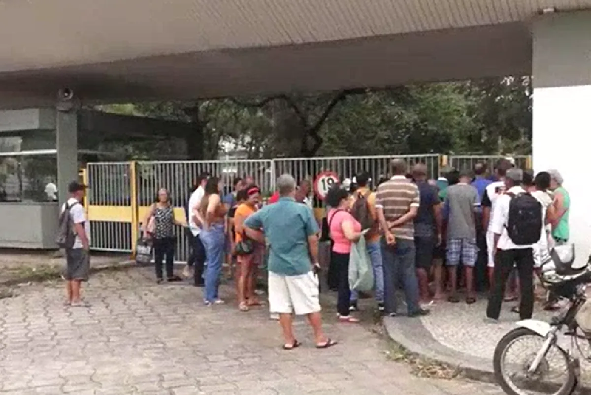 Atendimento no CRE-Metropolitano é suspenso e pacientes reclamam que não foram avisados