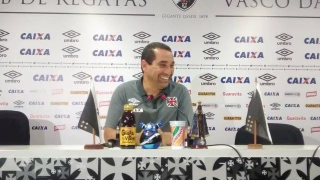 Zinho nega crise após derrota do Vasco e afirma que resultados ruins são normais