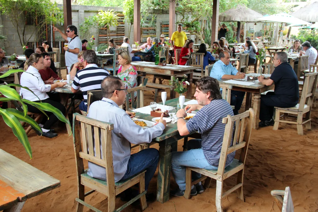 Almoço Lançamento Manguinhos Gourmet