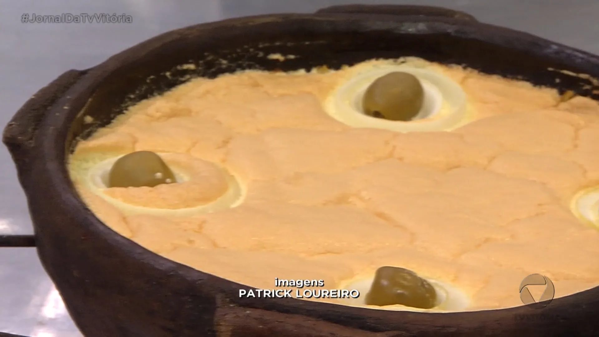 A PÁSCOA ESTÁ CHEGANDO E A CORRERIA É PELO INGREDIENTE QUE NÃO PODE FALTAR NA TRADICIONAL TORTA CAPIXABA.