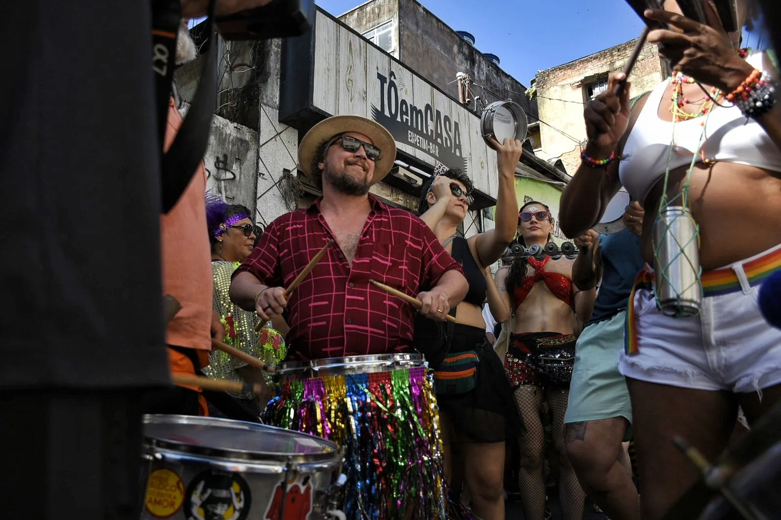 Folia continua nos próximos dias: confira a programação dos blocos de rua em Vitória e Cariacica