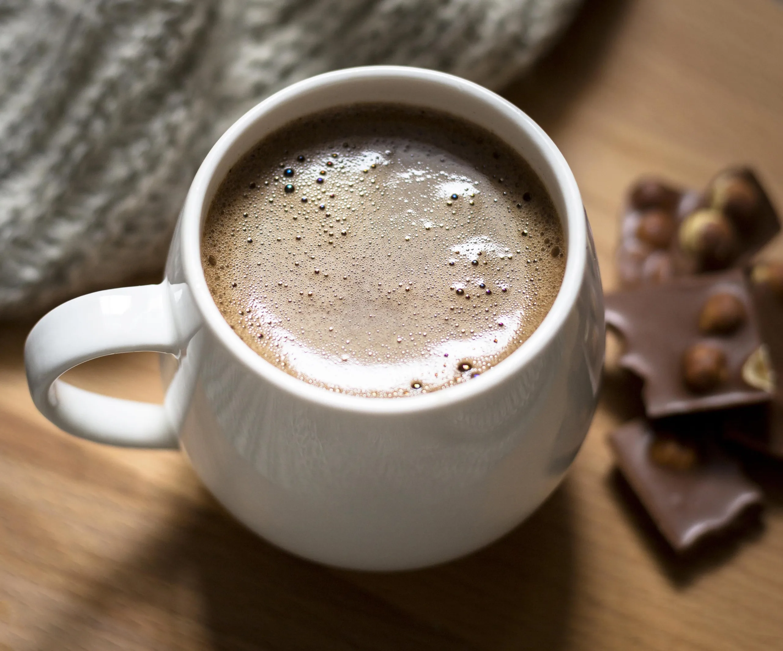 Chocolate quente cremoso: receita irresistível para o inverno