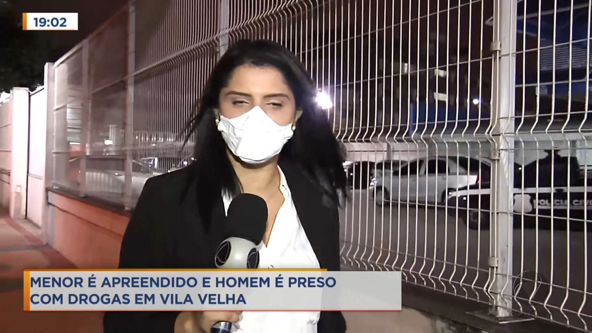 Menor é apreendido e menor é preso com drogas