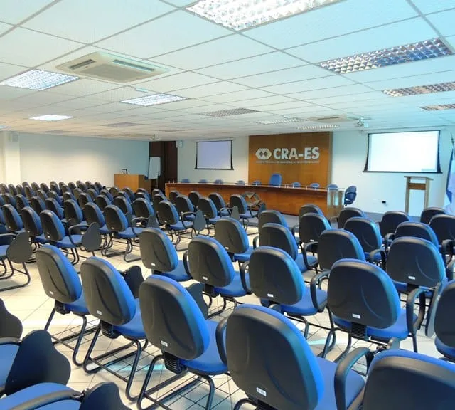 CRA-ES abre vagas de estágio para alunos de administração