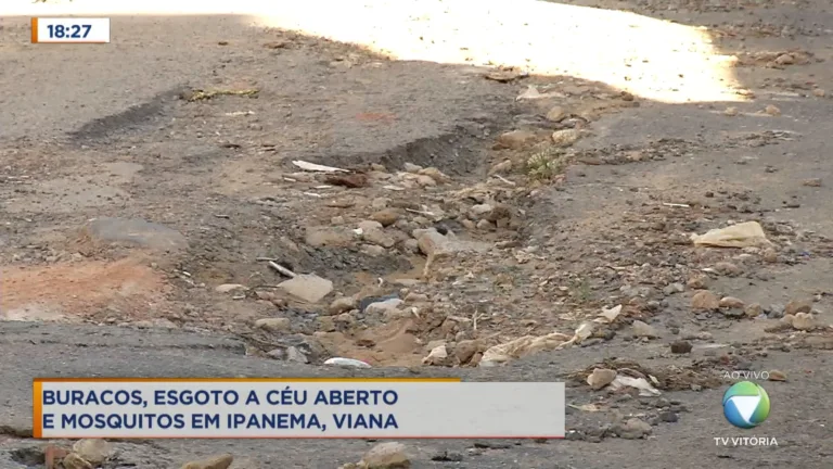 Moradores reclamam de situação precária em Viana