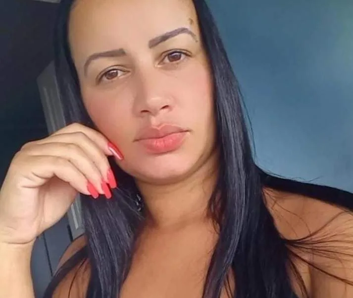 Filha de mulher morta na Serra não sabe que mãe morreu; pai foi assassinado há 2 anos