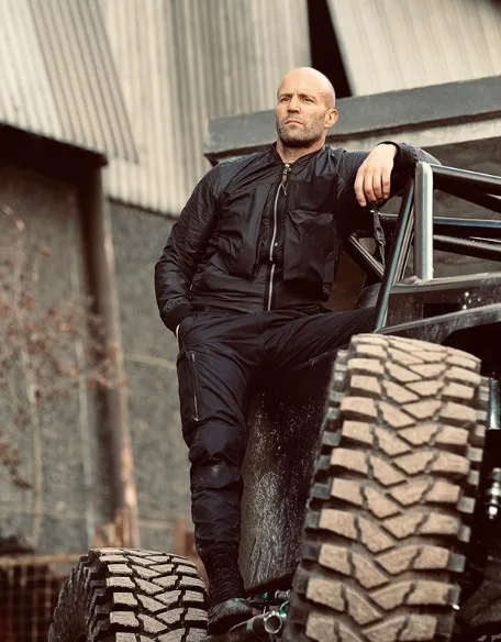 Ator Jason Statham coloca imóvel para vender por cerca de 80 milhões de reais