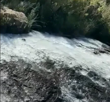 Com frio no ES, água de nascente do Caparaó vira gelo. Veja vídeo