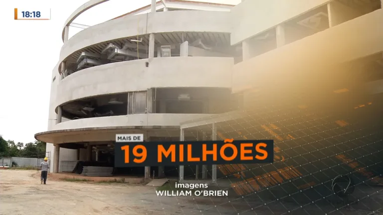 Obras se arrasta há mais de 10 anos e moradores reclamam