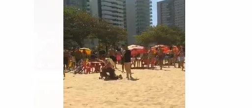 Adolescente é apreendido após se envolver em confusão e agredir agente na Praia de Itaparica