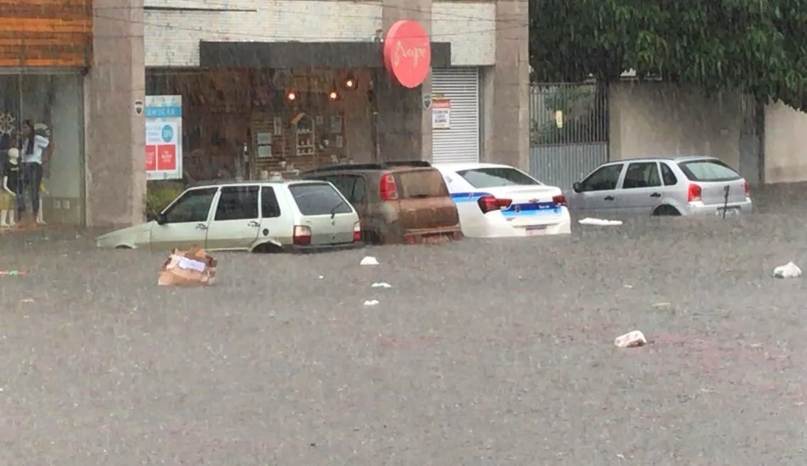 Chuva no ES: quatro cidades têm risco alto de deslizamento de terra, segundo a Defesa Civil