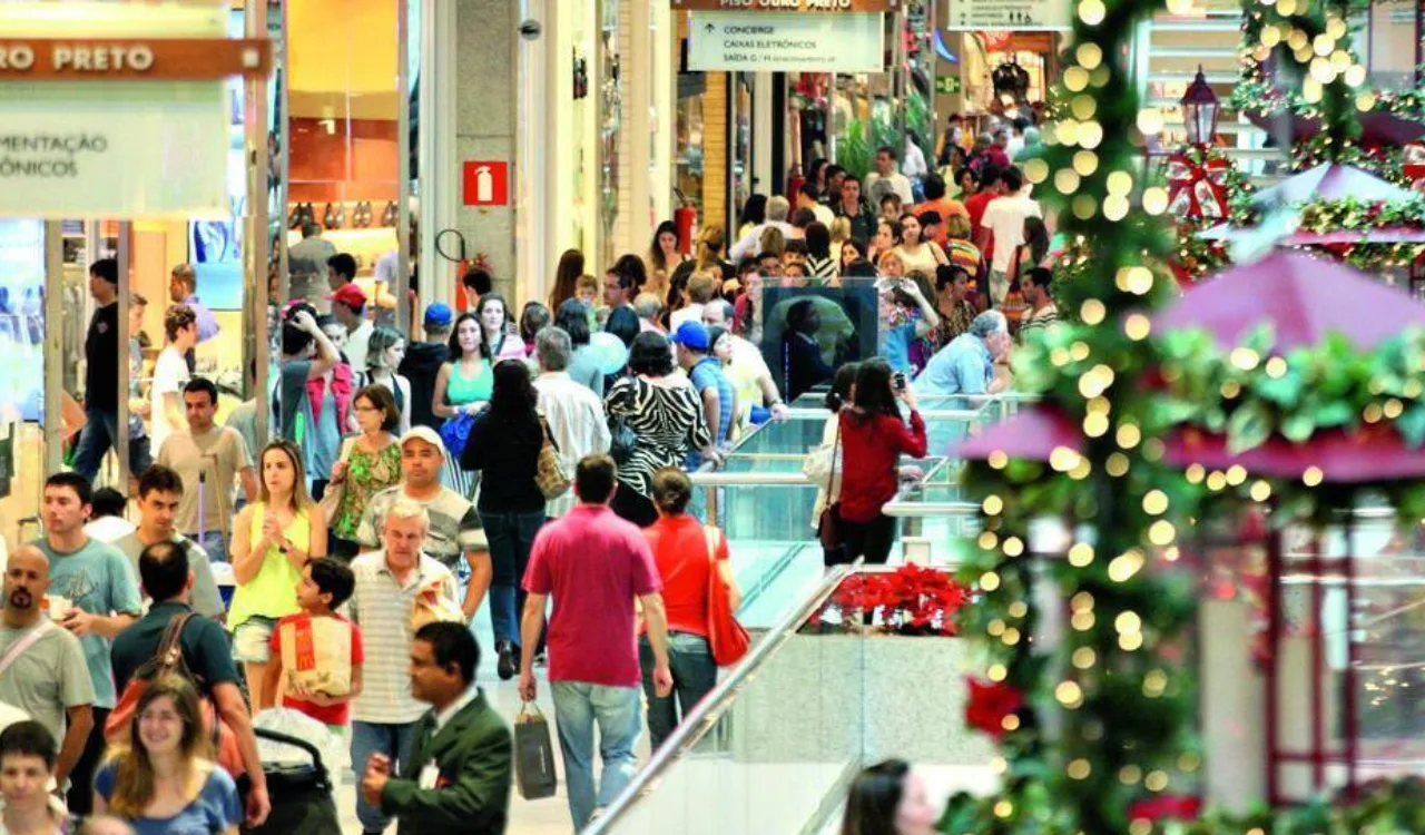 Shoppings registram alta de 5,5% nas vendas de Natal