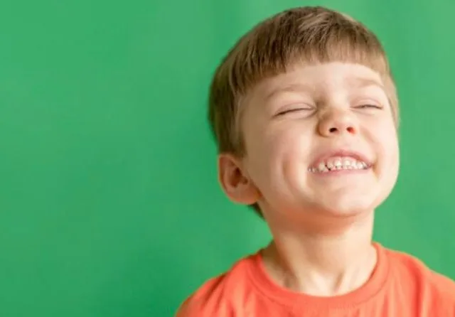 Crianças com distúrbios do sono tem mais risco de traumatismo dental; entenda o motivo