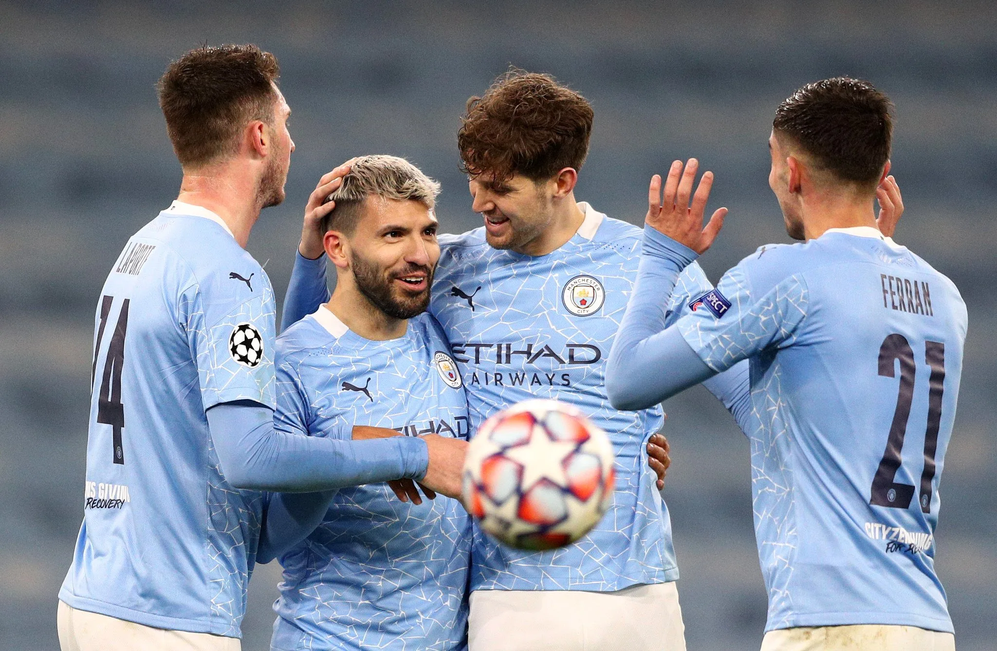 Agüero marca e Manchester City vence Olympique de Marselha na Liga dos Campeões