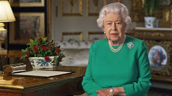 Pela primeira vez sem a Rainha Elizabeth, a Família Real celebra o Dia das Mães Internacional