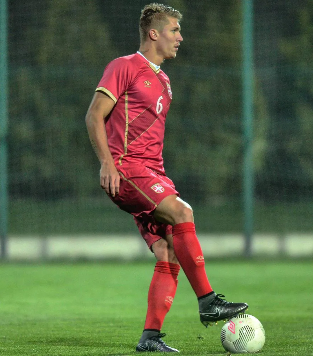 Zagueiro capixaba Lyanco recusa convite de seleção brasileira sub-20