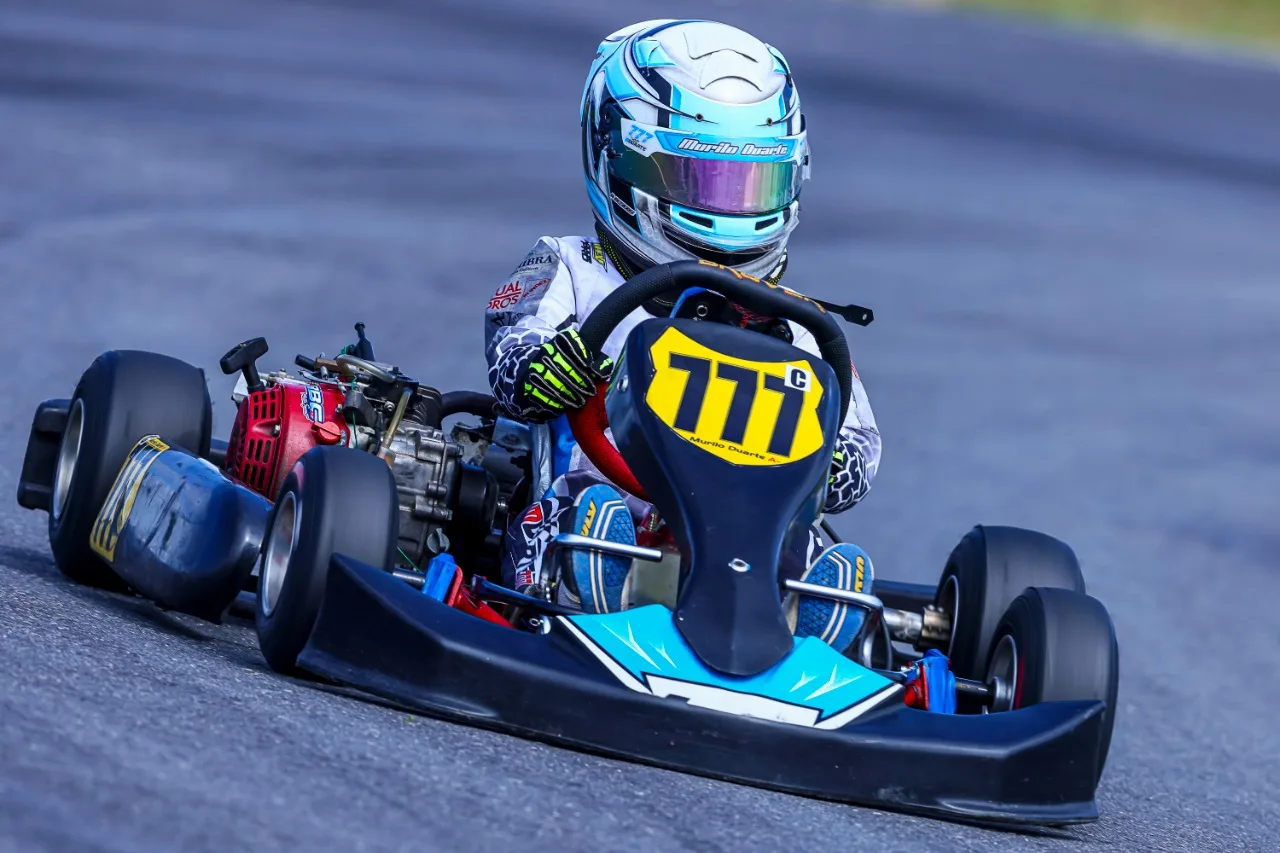 Piloto capixaba representa o ES na 23ª Copa Brasil de Kart em Aracajú