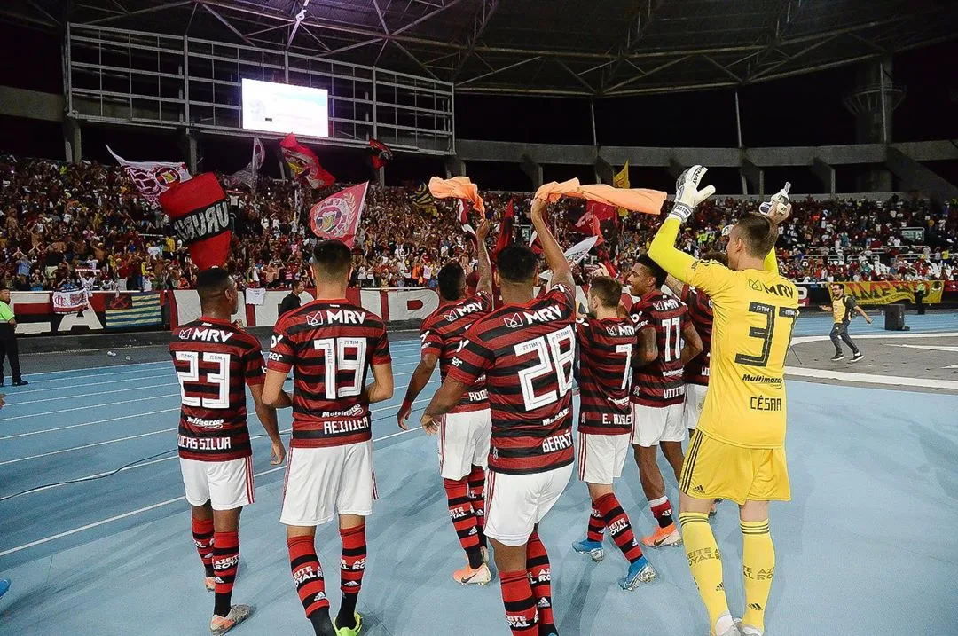 Flamengo faz treinos de despedida do Rio rumo à final da Libertadores em Lima