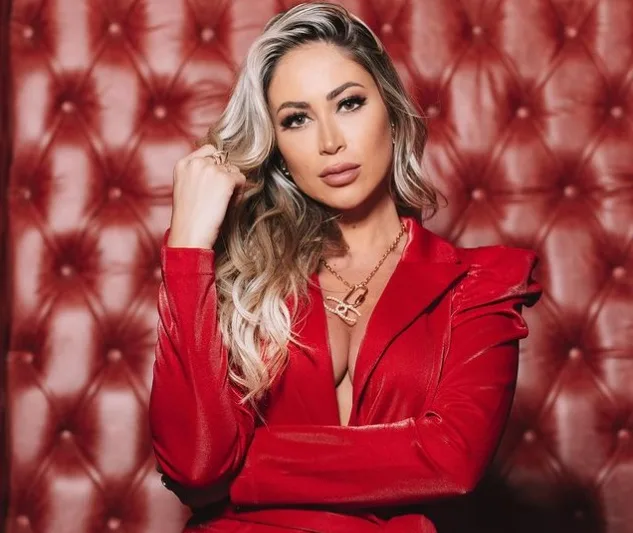 Carol Narizinho faz lipo para melhorar autoestima: 'Vai me deixar muito mais feliz'