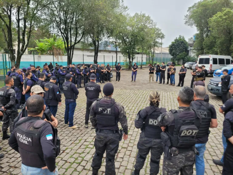 Operação policial prende 16 pessoas na Grande Vitória