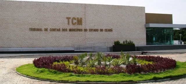Salário de até R$ 30 mil no Tribunal de Contas do Ceará