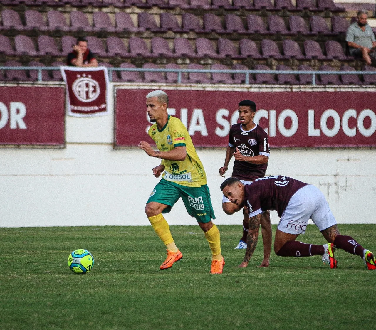 Nova Venécia empata fora sem gols com a Ferroviária e segue líder da Série D