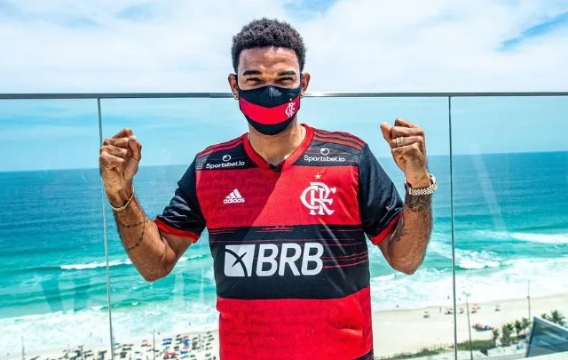Flamengo anuncia contratação do zagueiro Bruno Viana, ex-Braga: 'Não vejo a hora'