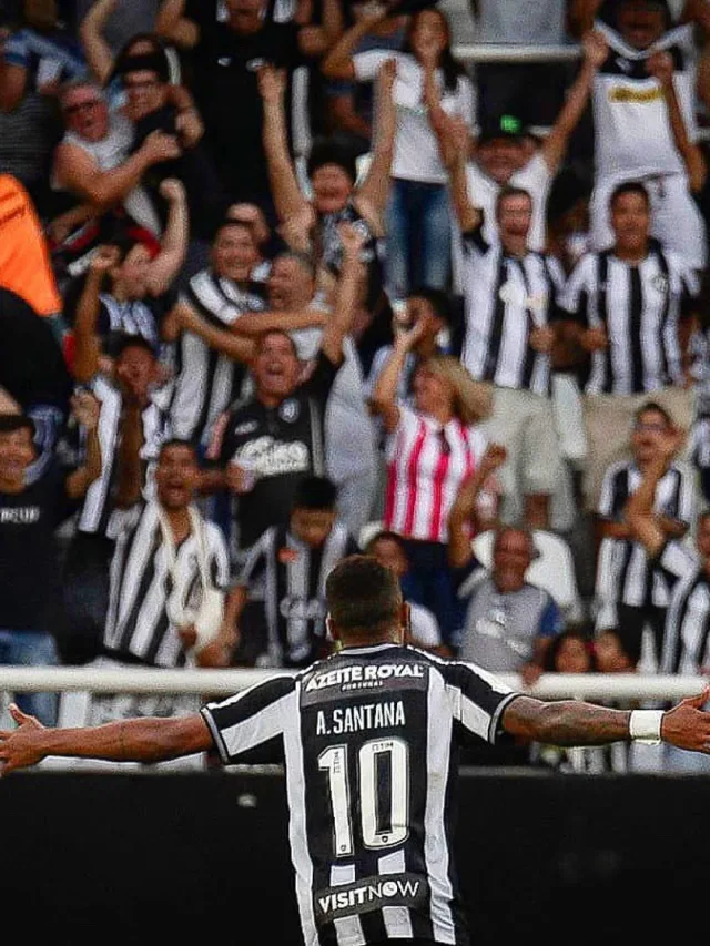 Alex Santana agradece apoio de torcida em vitória do Botafogo