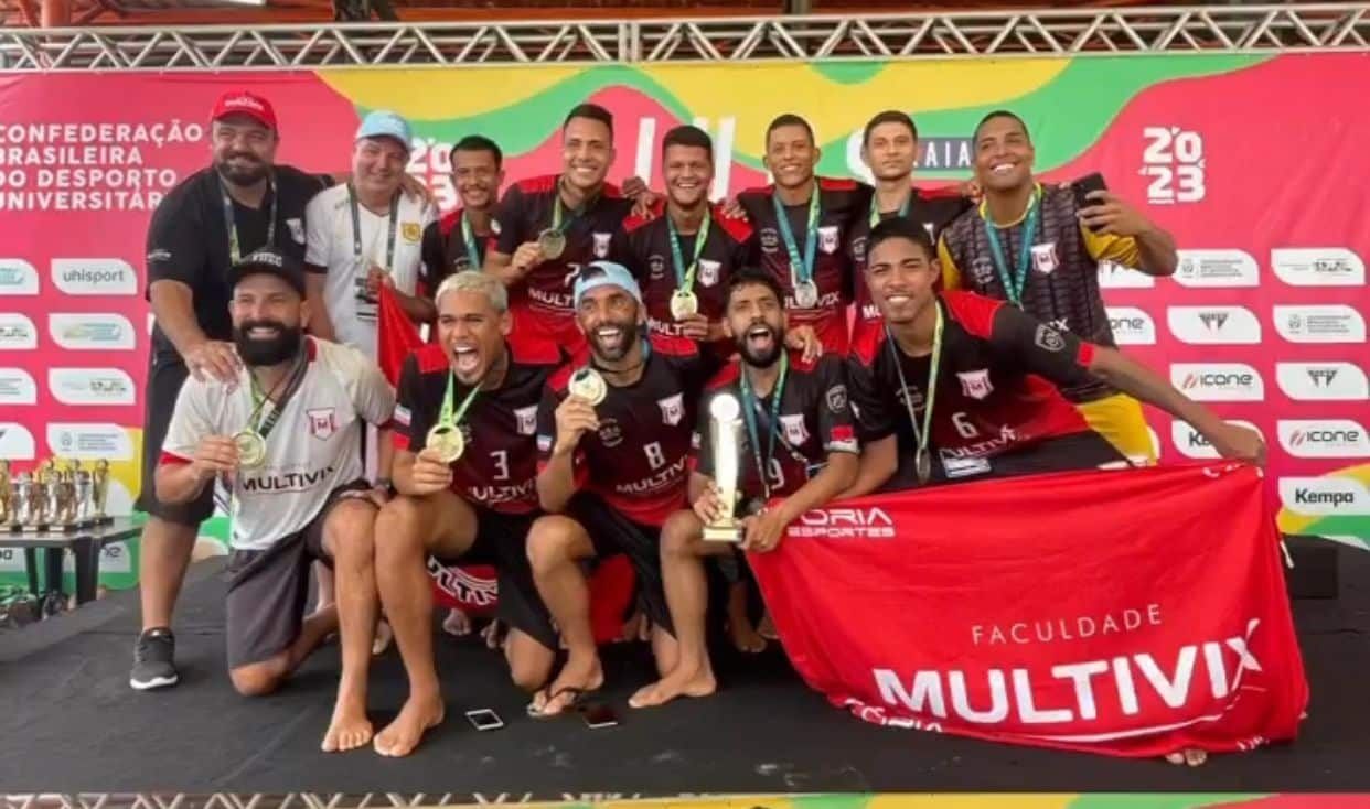 Multivix é campeã brasileira universitária de beach soccer