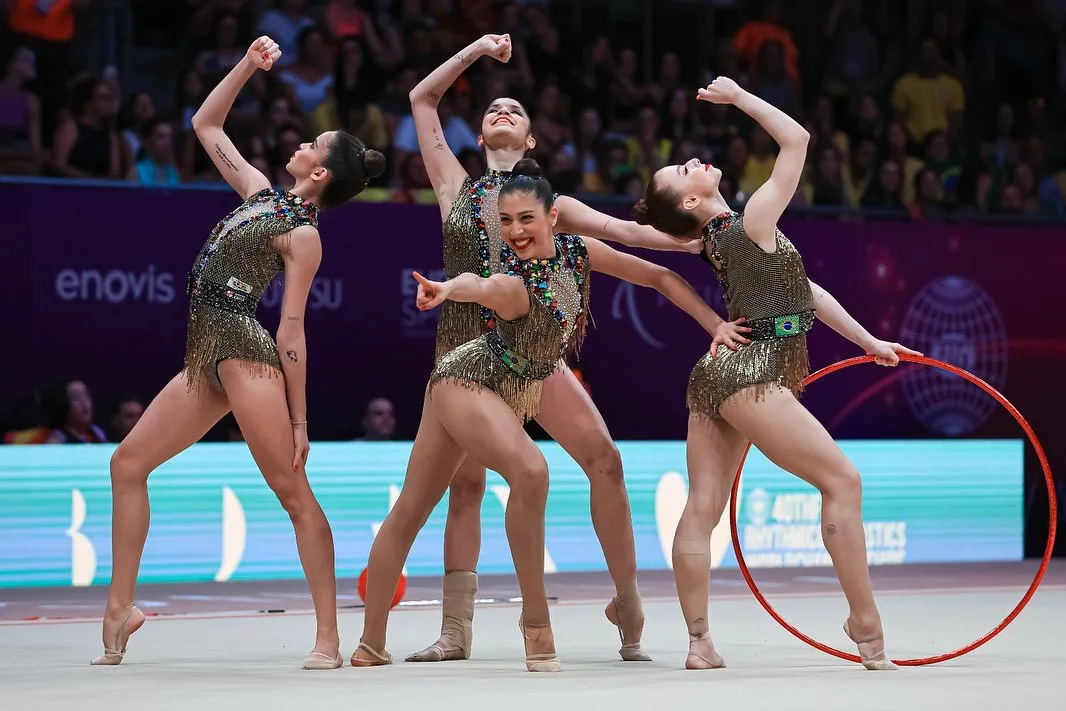 Deborah Medrado | Sorriso no rosto e lugar na história da ginástica rítmica