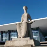 O que acontece no STF após votos de ministros no julgamento de Bolsonaro